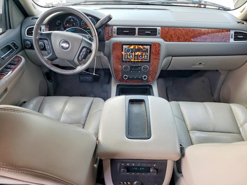 Photo 8 from auction – 2007 CHEVROLET SUBURBAN K with VIN 3GNFK16347G248941