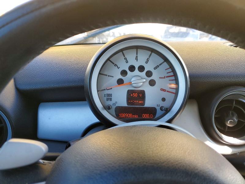 Photo 9 from auction – 2009 MINI COOPER with VIN WMWMF33559TW70144
