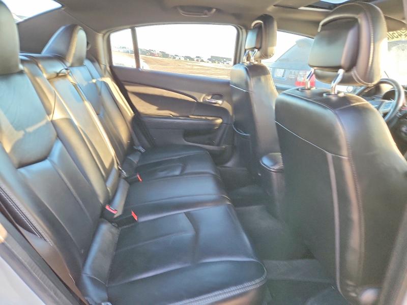 Photo 10 from auction – 2014 CHRYSLER 200 LIMITE with VIN 1C3CCBCG3EN229232