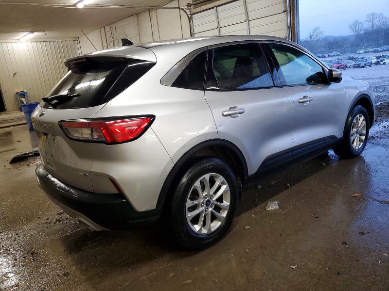 Photo 3 from auction – 2020 FORD ESCAPE SE with VIN 1FMCU9G68LUC38722