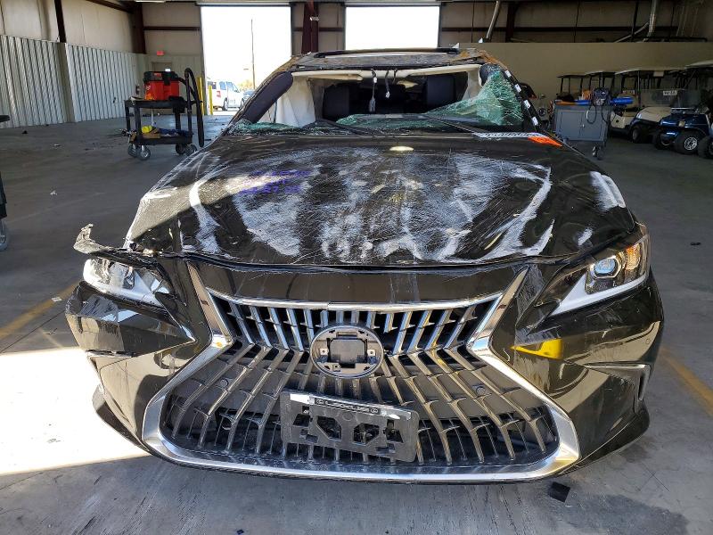 Photo 5 from auction – 2025 LEXUS ES with VIN 58ADA1C17SU075657