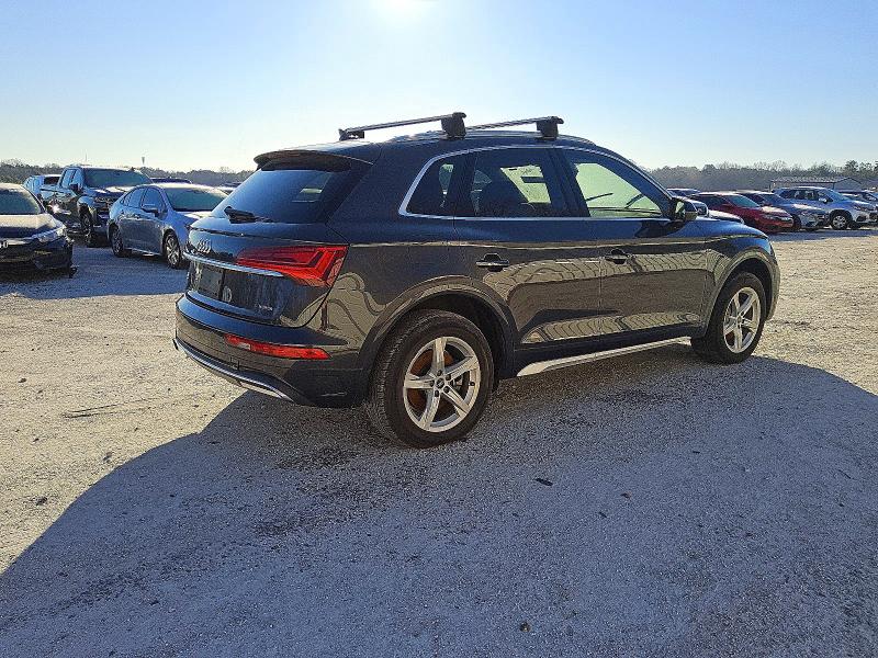 Photo 3 from auction – 2021 AUDI Q5 PREMIUM with VIN WA1AAAFY1M2031119