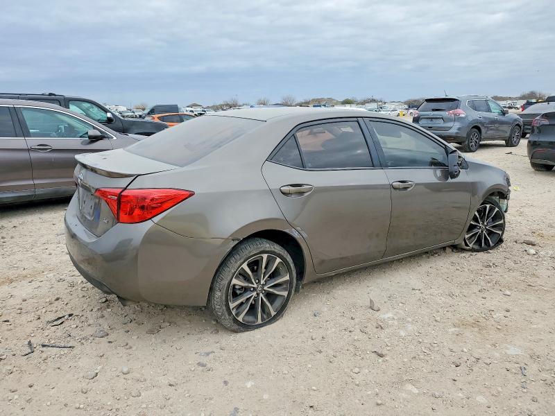 Photo 3 from auction – 2017 TOYOTA COROLLA L with VIN 5YFBURHE3HP636768