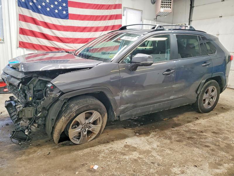 TOYOTA RAV4 XLE 2025 with VIN 2T3P1RFV7SC511000 - Photo from auction