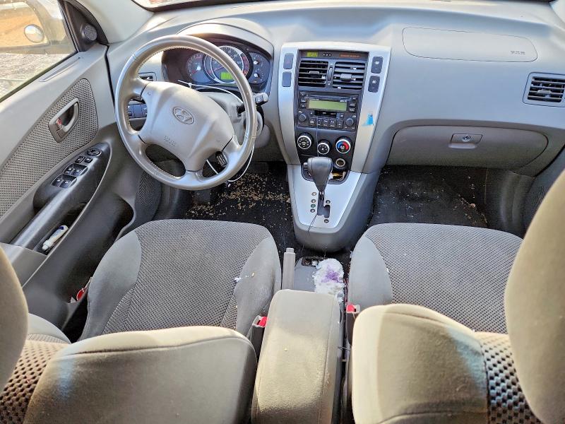 Photo 8 from auction – 2008 HYUNDAI TUCSON with VIN KM8JN12D98U814465