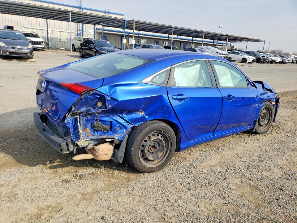 Photo 3 from auction – 2016 HONDA CIVIC with VIN 2HGFC2F54GH573913