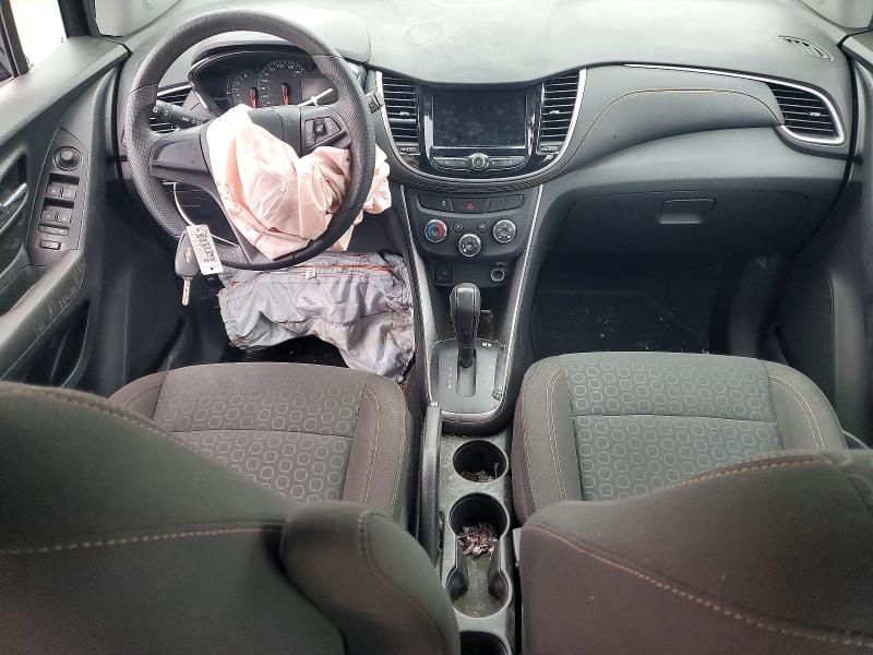 Photo 8 from auction – 2020 CHEVROLET TRAX LS with VIN KL7CJKSB0LB316959