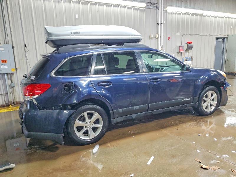 Photo 3 from auction – 2013 SUBARU OUTBACK 3. with VIN 4S4BRDLC2D2234593