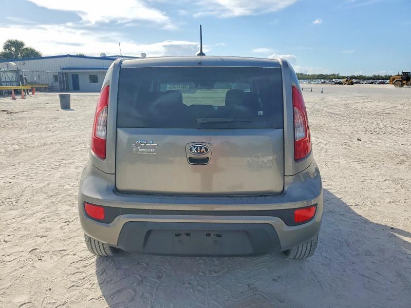 Photo 6 from auction – 2012 KIA SOUL + with VIN KNDJT2A69C7375357
