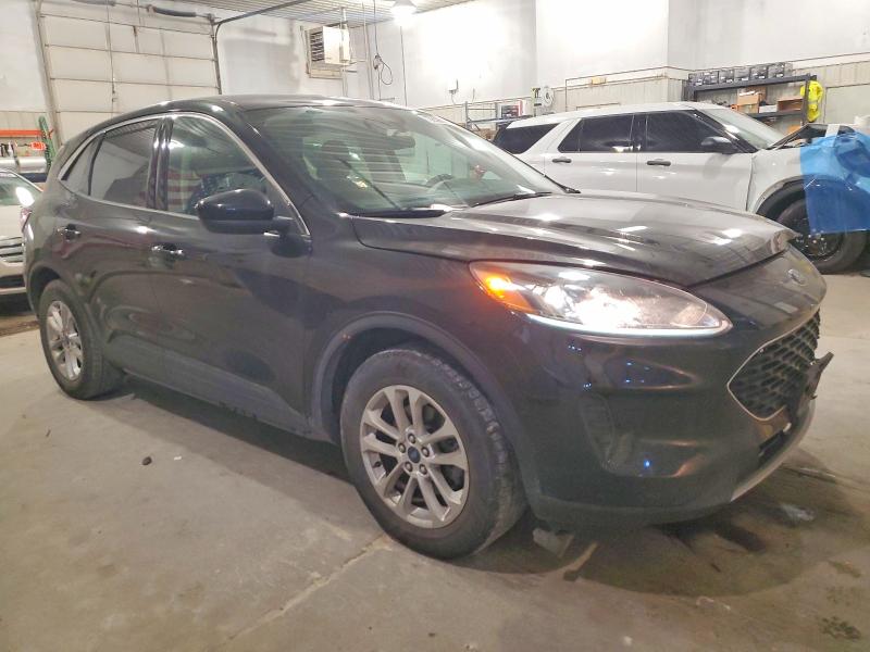 Photo 4 from auction – 2020 FORD ESCAPE with VIN 1FMCU0G64LUB04575