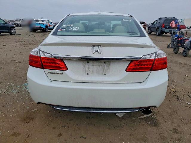 Photo 6 from auction – 2014 HONDA ACCORD EXL with VIN 1HGCR2F83EA101144