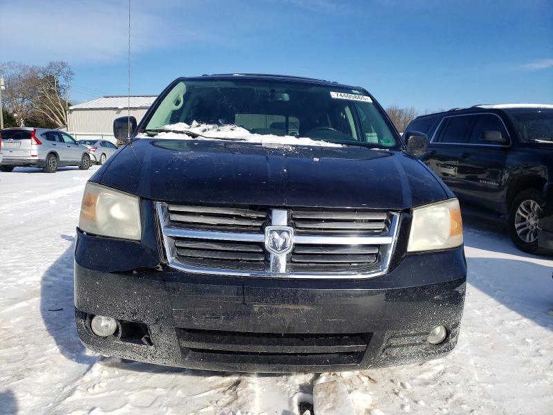 Photo 5 from auction – 2010 DODGE GRAND CARA with VIN 2D4RN5D14AR273090