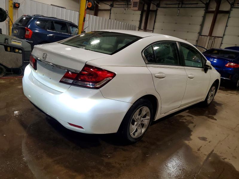 Photo 3 from auction – 2015 HONDA CIVIC with VIN 19XFB2F57FE284309