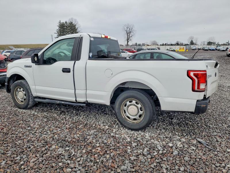 Photo 2 from auction – 2015 FORD F150 with VIN 1FTMF1C82FFB71569