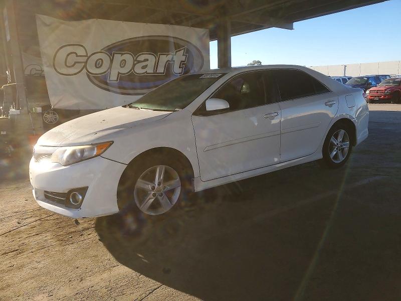 Photo 1 from auction – 2014 TOYOTA CAMRY L with VIN 4T1BF1FK6EU327598