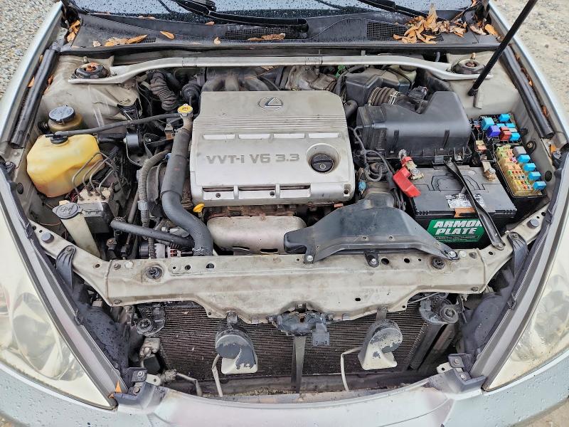 Photo 11 from auction – 2004 LEXUS ES 330 with VIN JTHBA30G445027598