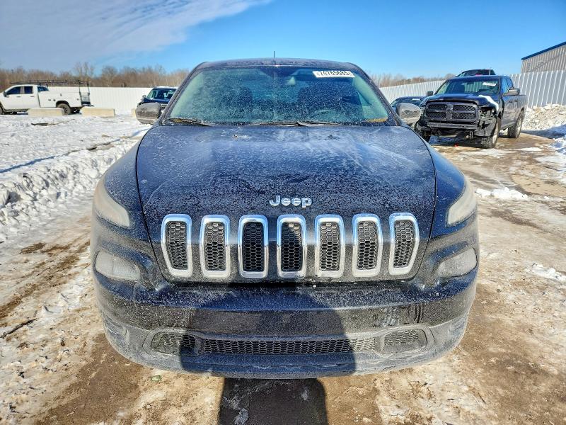 Photo 5 from auction – 2015 JEEP CHEROKEE S with VIN 1C4PJMABXFW765287