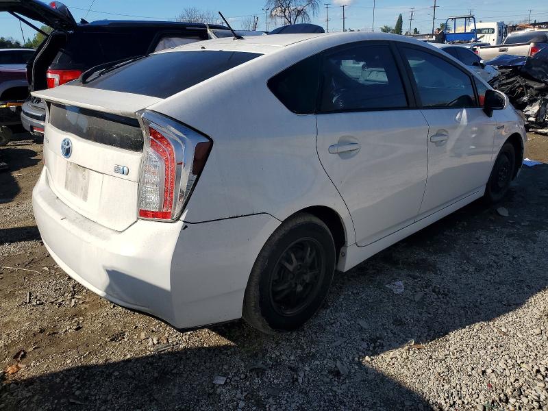 Photo 3 from auction – 2013 TOYOTA PRIUS with VIN JTDKN3DU9D5694754