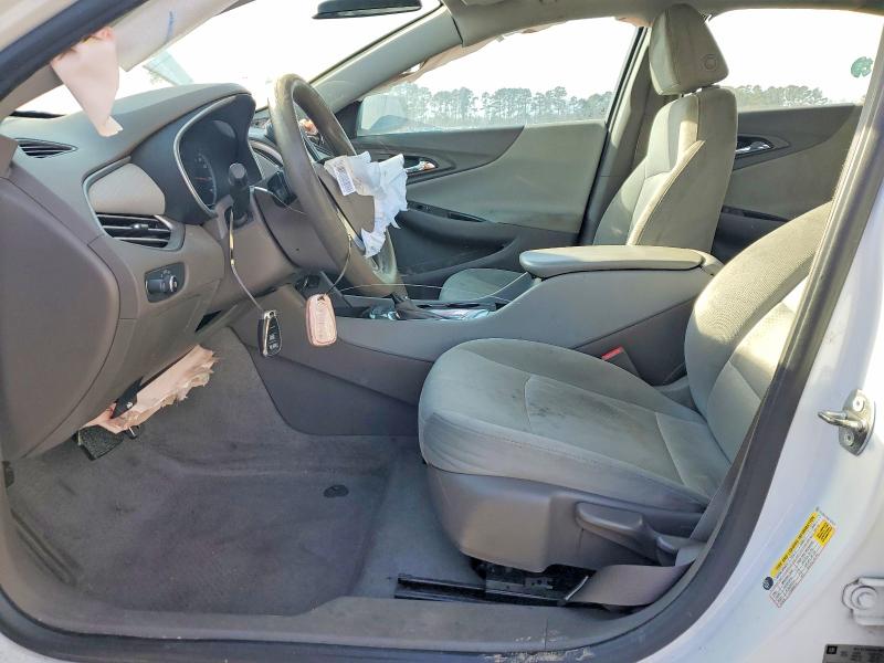 Photo 7 from auction – 2017 CHEVROLET MALIBU LS with VIN 1G1ZB5ST6HF157474