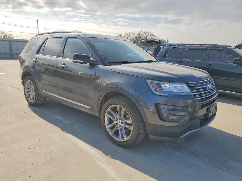 Zdjęcie 4 z aukcji – 2016 FORD EXPLORER X z VIN 1FM5K8D87GGA46694