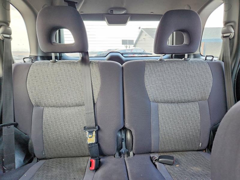 Photo 10 from auction – 2005 TOYOTA RAV4 with VIN JTEGD20V850081326