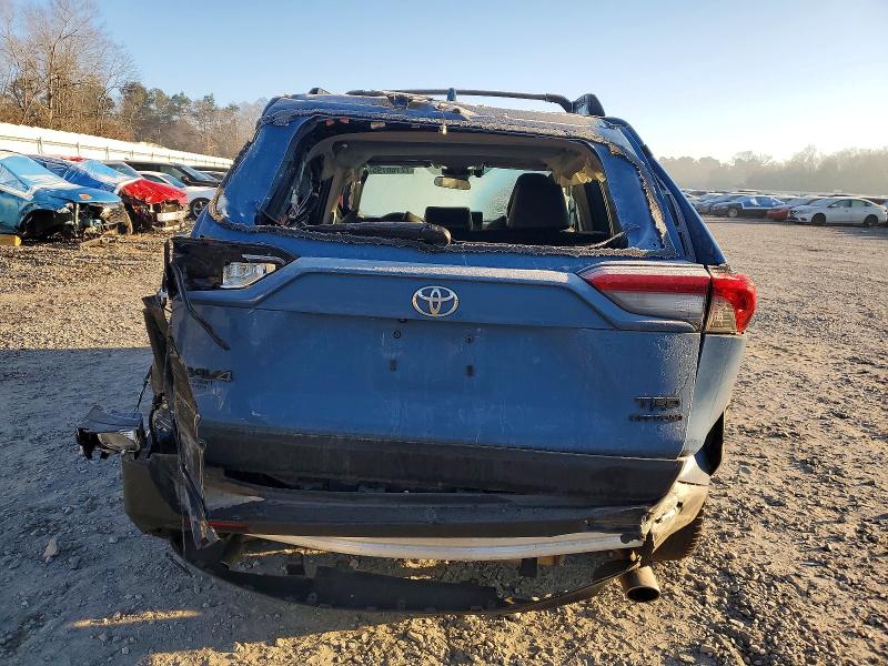 Photo 6 from auction – 2023 TOYOTA RAV4 with VIN 2T3S1RFV4PW357068