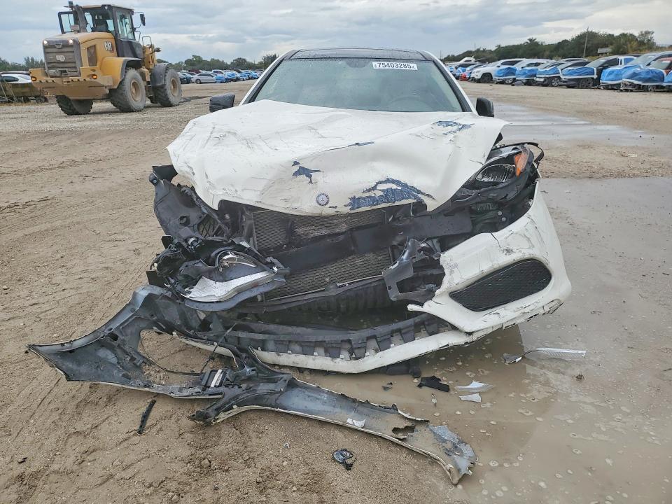 Photo 5 from auction – 2017 MERCEDES-BENZ E with VIN WDDKJ6FB5HF354015