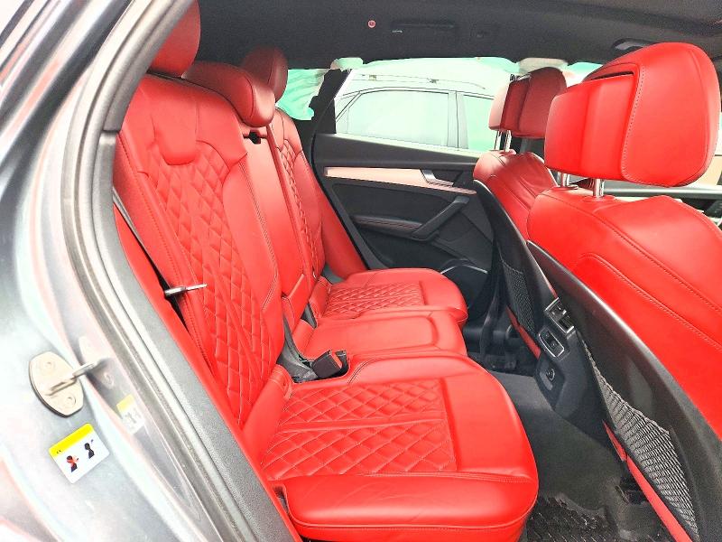 Photo 11 from auction – 2018 AUDI SQ5 PREMIU with VIN WA1A4AFY2J2220834