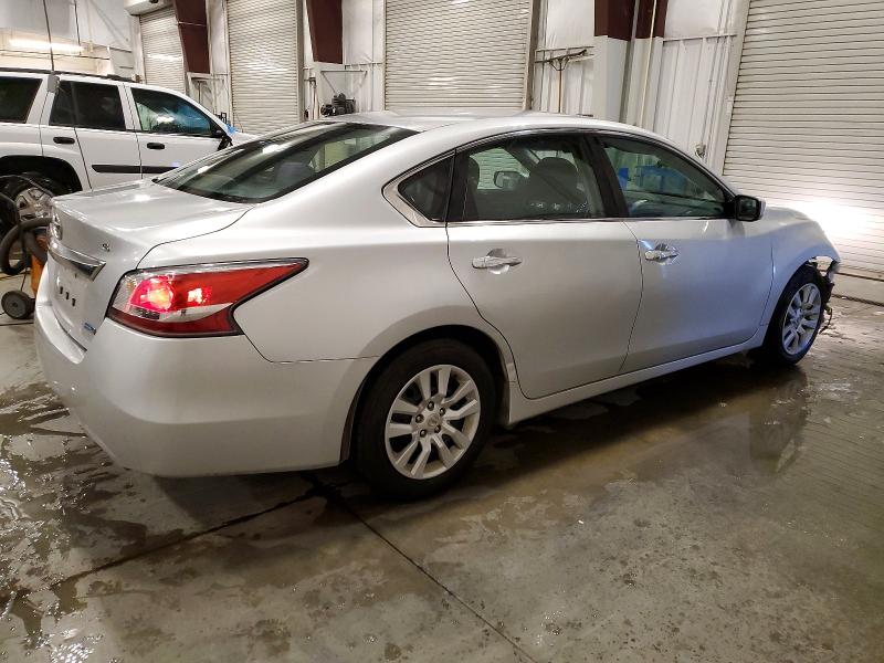 Photo 3 from auction – 2014 NISSAN ALTIMA 2.5 with VIN 1N4AL3AP0EC162909