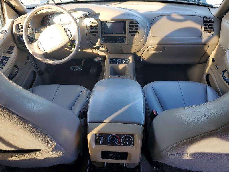 Photo 8 from auction – 2002 FORD EXPEDITION with VIN 1FMRU17L22LA91948