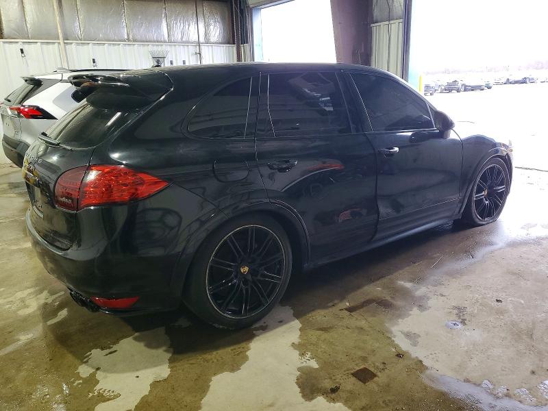 Photo 3 from auction – 2013 PORSCHE CAYENNE GT with VIN WP1AD2A27DLA75642