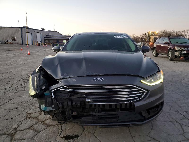 Photo 5 from auction – 2017 FORD FUSION with VIN 3FA6P0H70HR259306