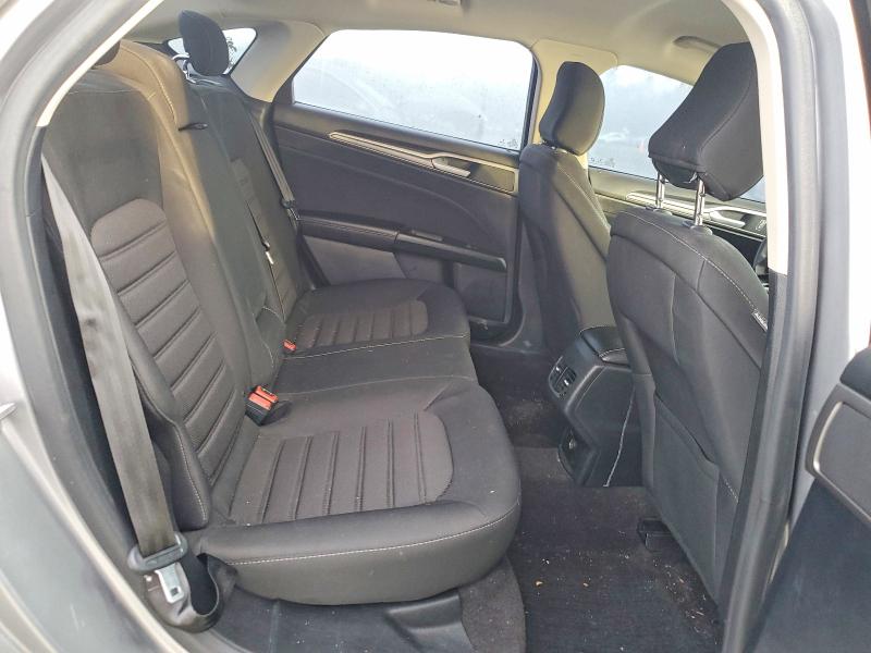 Photo 10 from auction – 2020 FORD FUSION SE with VIN 3FA6P0HD0LR257571