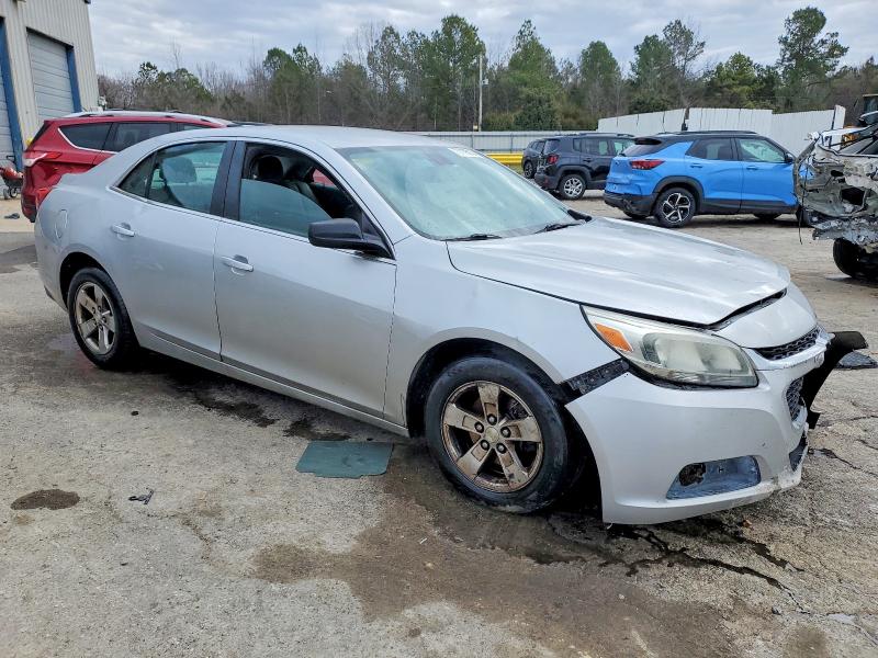 Photo 4 from auction – 2015 CHEVROLET MALIBU LS with VIN 1G11A5SLXFF194248