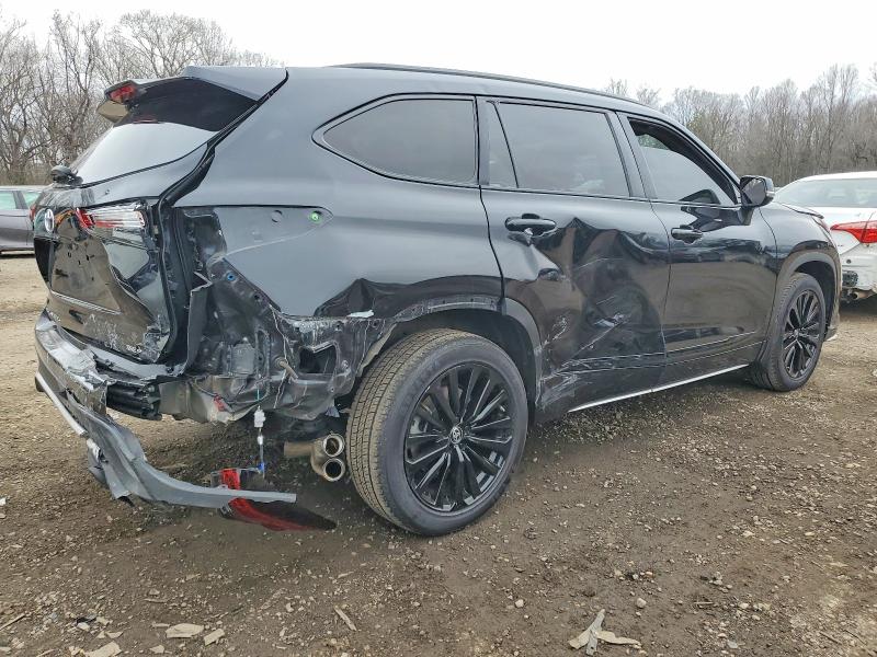 Photo 3 from auction – 2023 TOYOTA HIGHLANDER with VIN 5TDKDRBH5PS510727