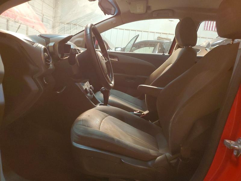 Photo 7 from auction – 2015 CHEVROLET SONIC LT with VIN 1G1JC6SH0F4125740