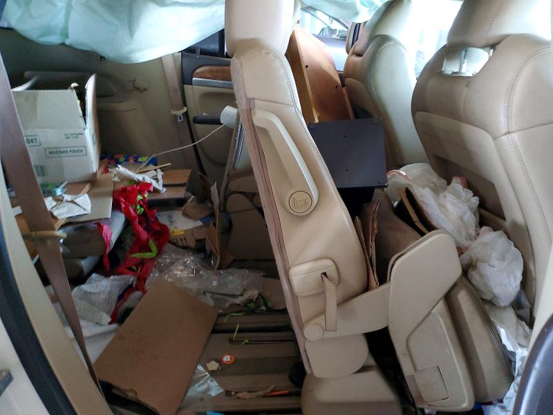 Photo 11 from auction – 2011 BUICK ENCLAVE with VIN 5GAKRBED8BJ216327