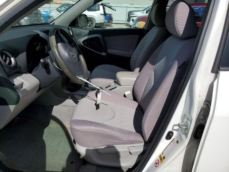 Photo 7 from auction – 2006 TOYOTA RAV4 with VIN JTMZD33V566006547