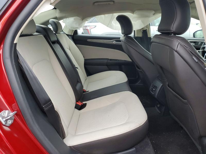 Photo 10 from auction – 2019 FORD FUSION with VIN 3FA6P0HD2KR130139