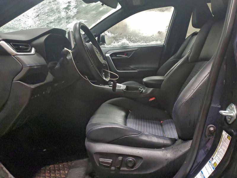Photo 7 from auction – 2021 TOYOTA RAV4 with VIN 2T3RWRFV4MW113089