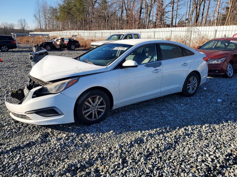 Photo 1 from auction – 2017 HYUNDAI SONATA with VIN 5NPE24AF2HH521195