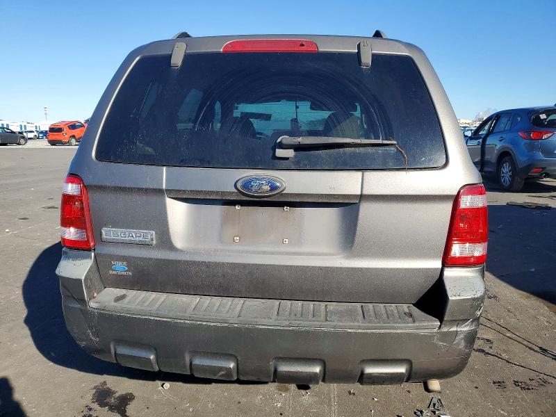 Photo 6 from auction – 2009 FORD ESCAPE XLT with VIN 1FMCU03G79KA03209