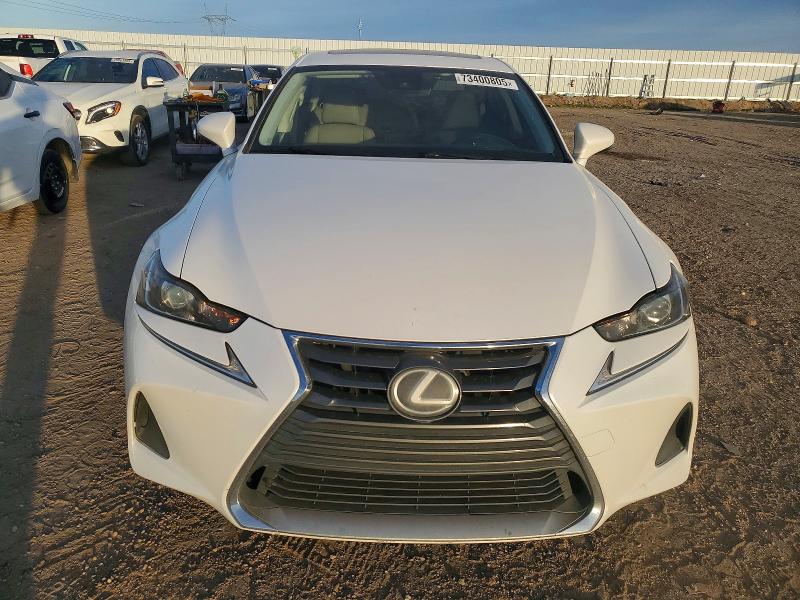 Photo 5 from auction – 2017 LEXUS IS with VIN JTHBA1D27H5058837