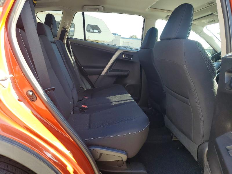Photo 11 from auction – 2016 TOYOTA RAV4 with VIN 2T3WFREVXGW256492