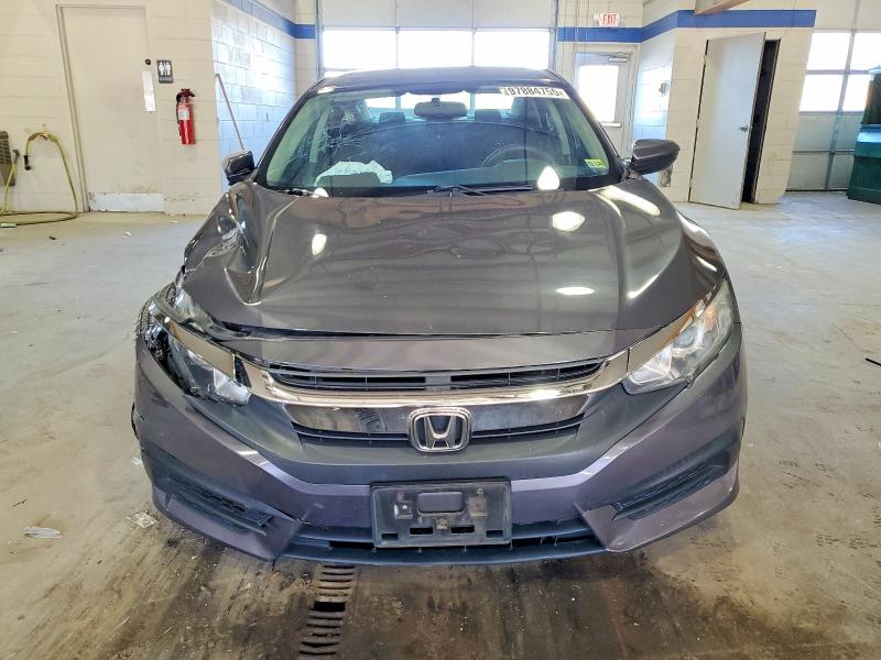 Photo 5 from auction – 2018 HONDA CIVIC EX with VIN 2HGFC2F73JH582675