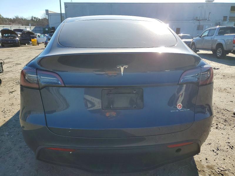 Photo 6 from auction – 2022 TESLA MODEL Y with VIN 7SAYGDEE8NA008527