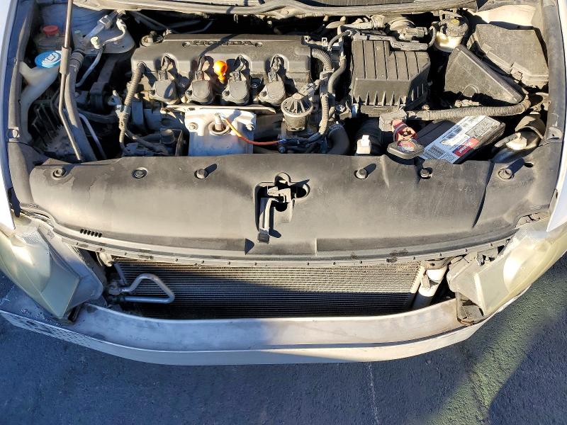 Photo 11 from auction – 2011 HONDA CIVIC LX with VIN 2HGFA1F50BH512325