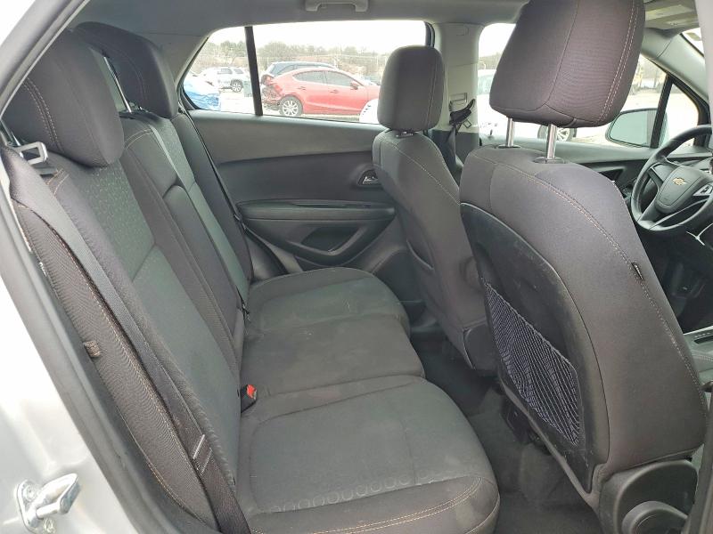 Photo 11 from auction – 2020 CHEVROLET TRAX with VIN 3GNCJKSB5LL162547