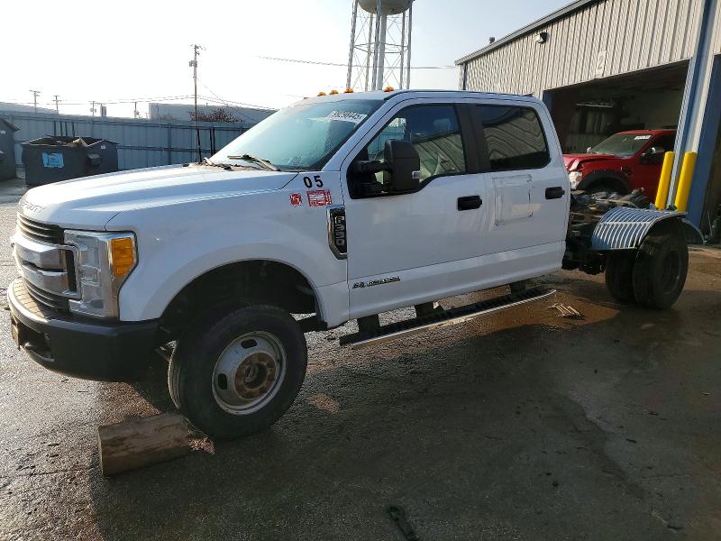 Photo 1 from auction – 2017 FORD F350 SUPER with VIN 1FD8W3HT3HEC81660