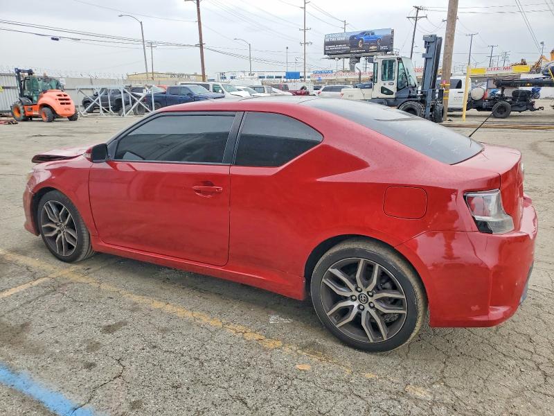 Photo 2 from auction – 2014 TOYOTA SCION TC with VIN JTKJF5C75E3077731